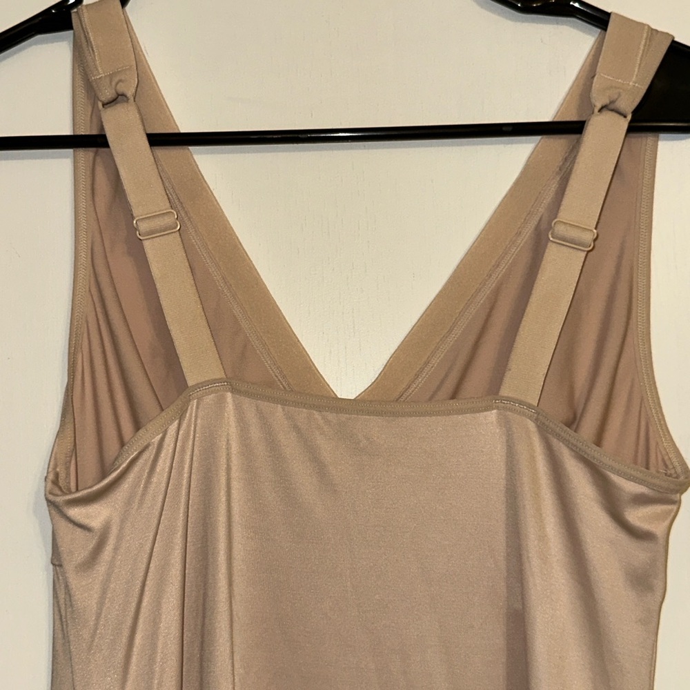 Vanity Fair Body Fresh Slip, size 36 - Picture 4 of 6